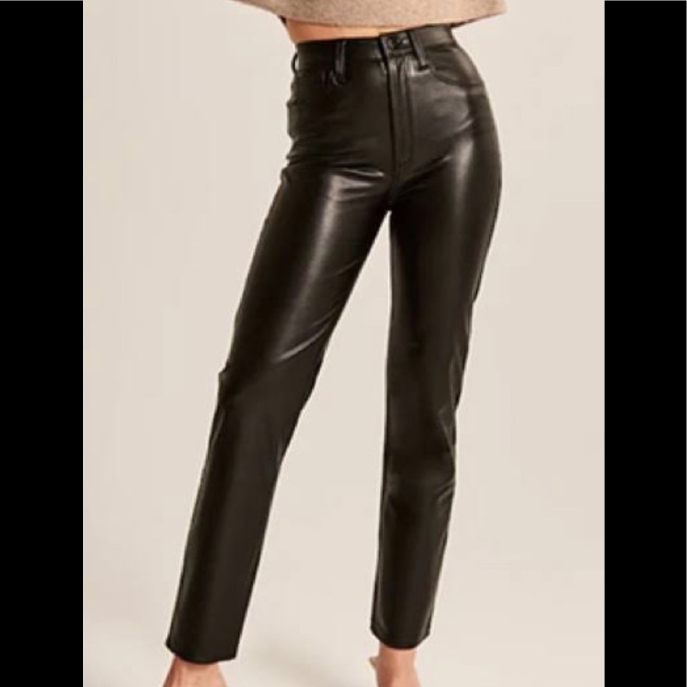 NWT Abercrombie Faux Leather Ankle Straight Ultra High Rise